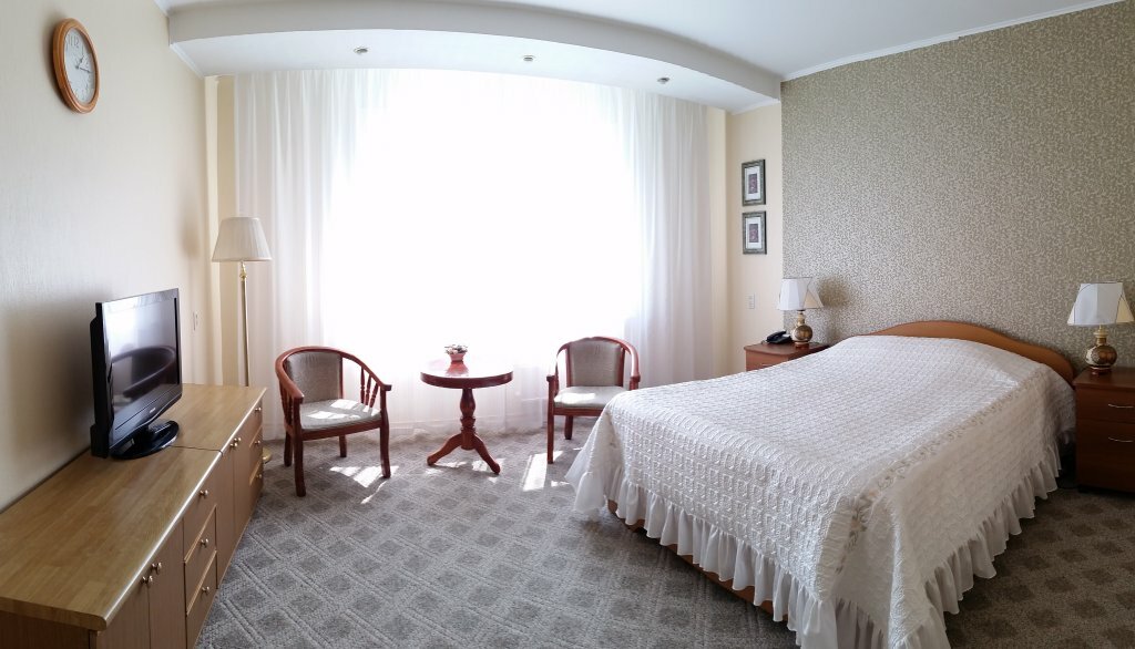 Гостиница Наталя Южно-Сахалинск-83