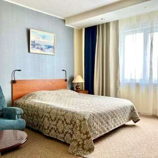 Гостиница Наталя Южно-Сахалинск Стандартный семейный номер-8