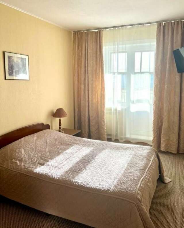 Гостиница Наталя Южно-Сахалинск-98